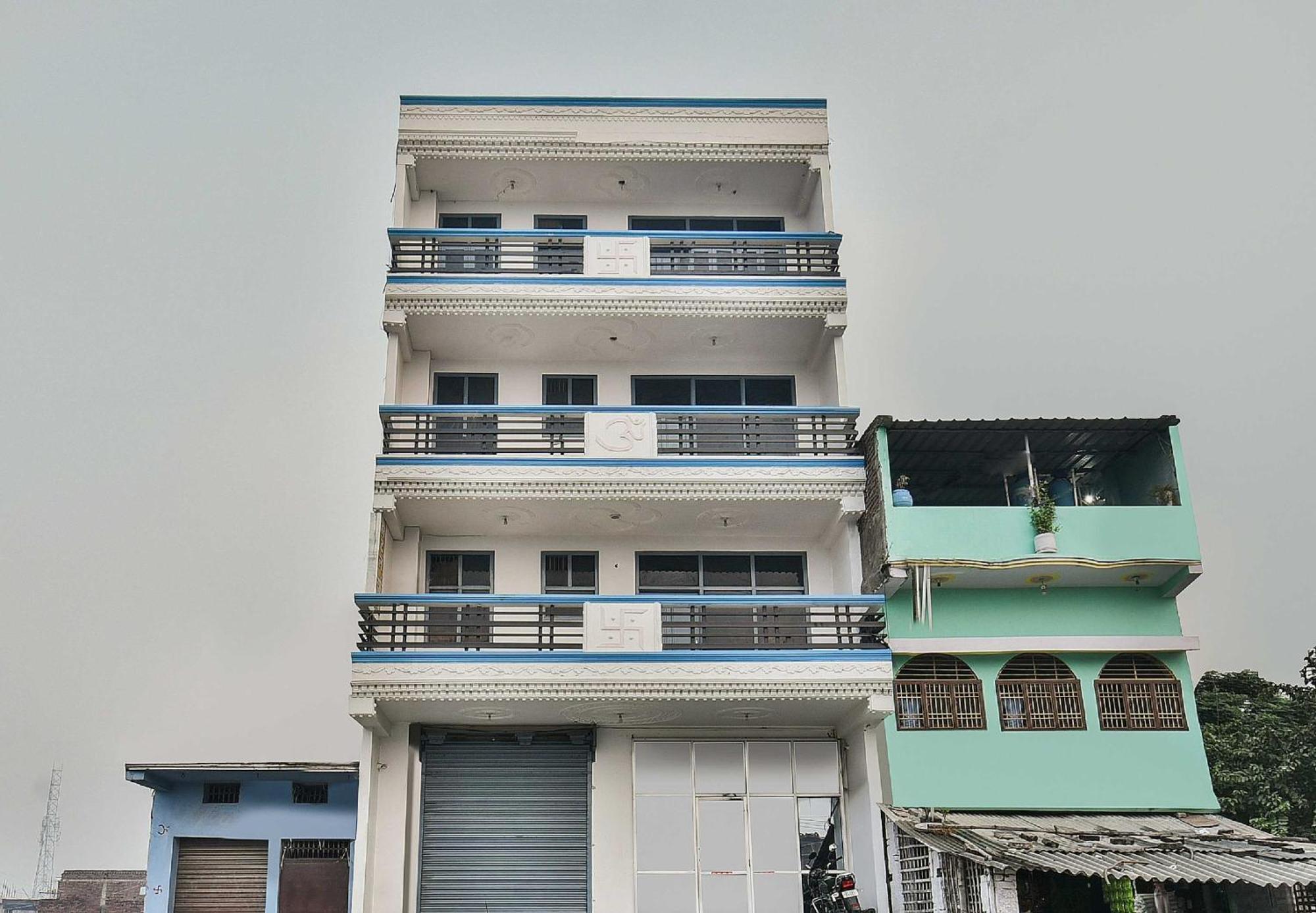 Spot On Hotel Harsh Motihari Exterior photo